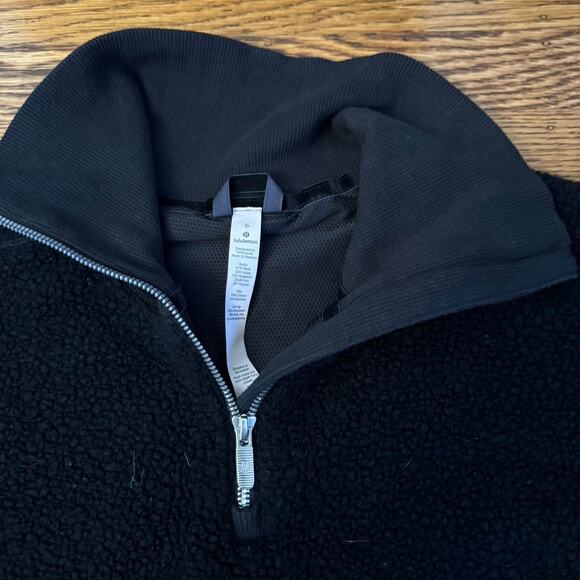 Lululemon stand out sherpa jacket - Picture 2 of 7